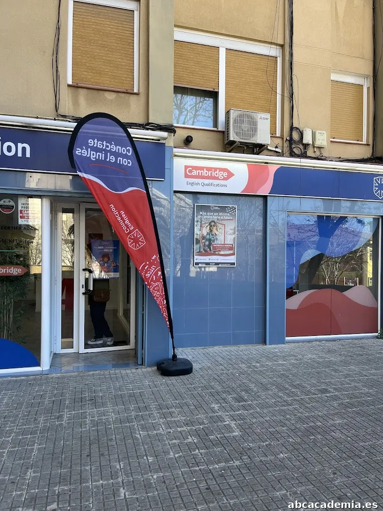 English Connection Academias de inglés - Cornellà de Llobregat