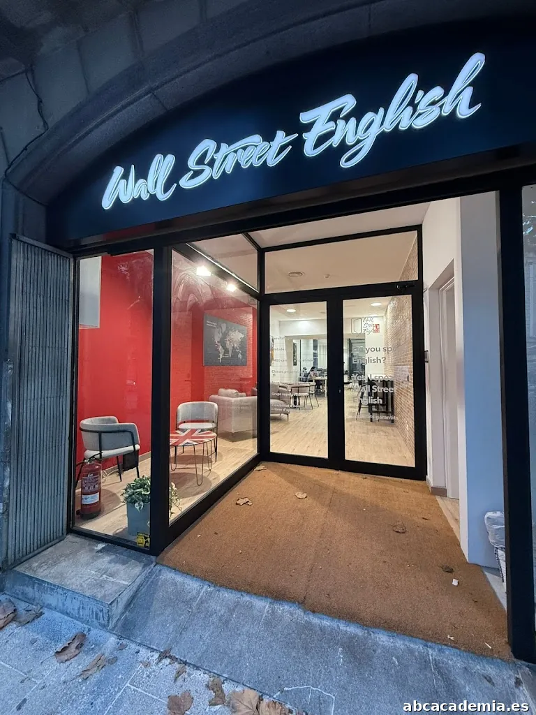 Wall Street English Mataró