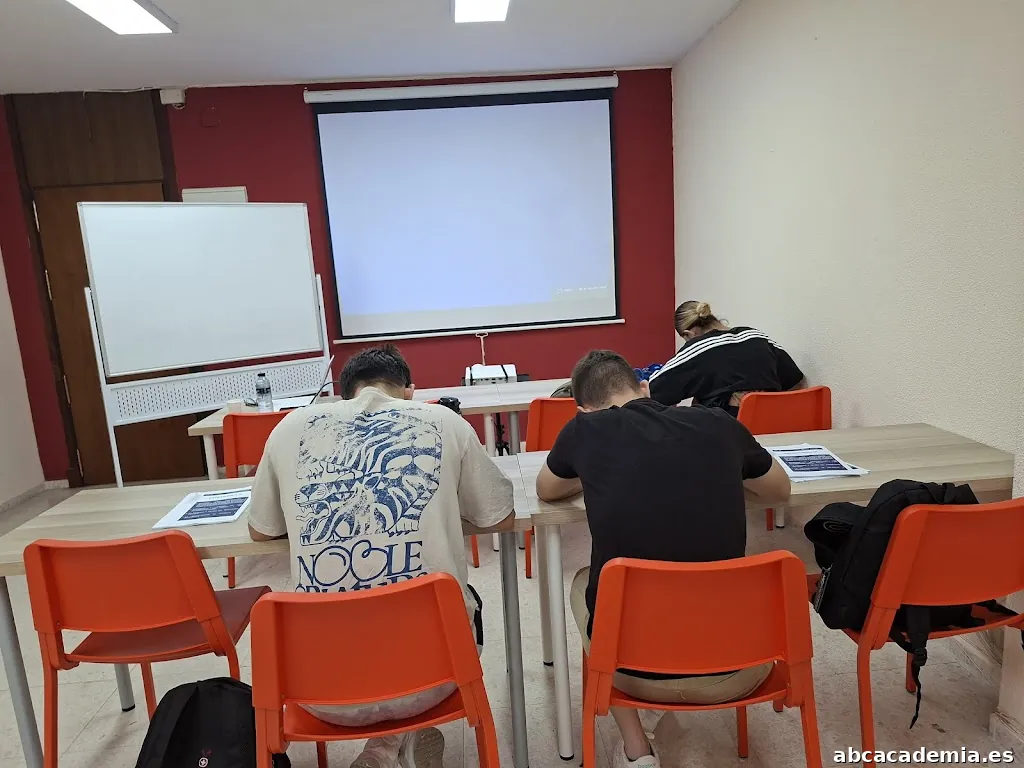 Academia Forum Cádiz