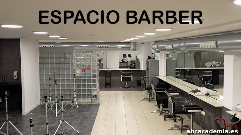 Simetricut by Loles Brito