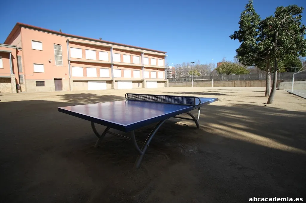 Escuela Àngela Roca