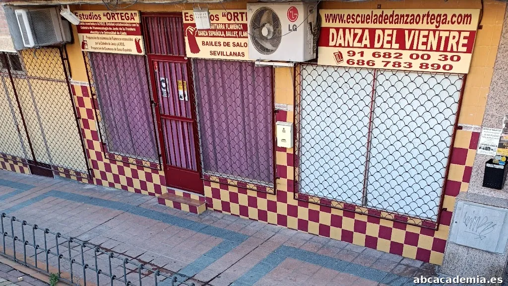 Escuela de Danza y Guitarra Estudios Ortega