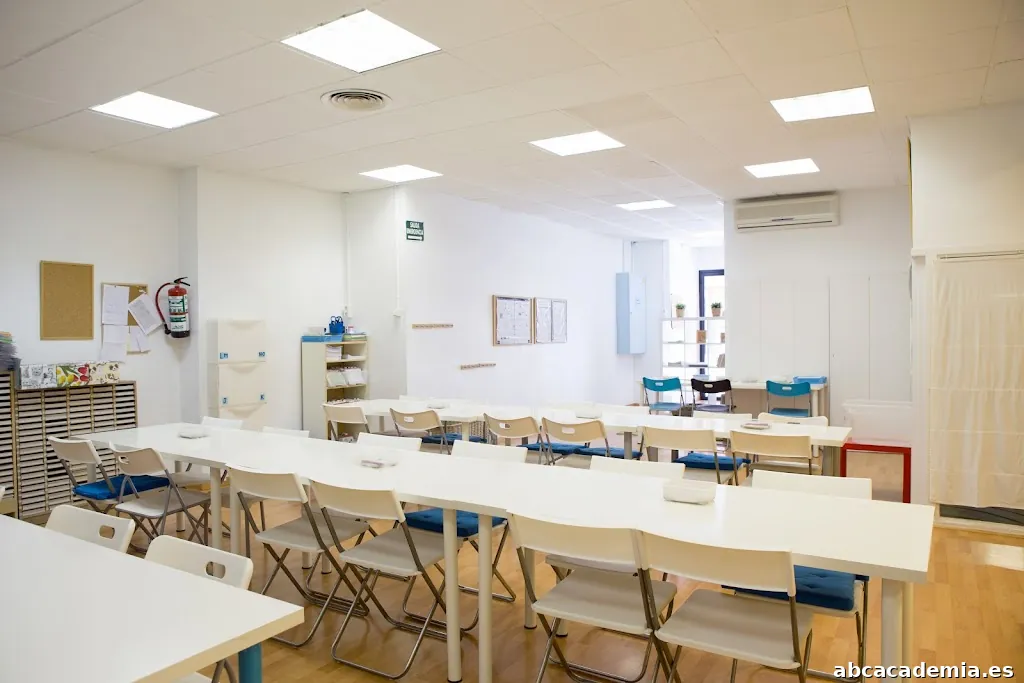 Centro Kumon de Matemáticas, Lectura e Inglés