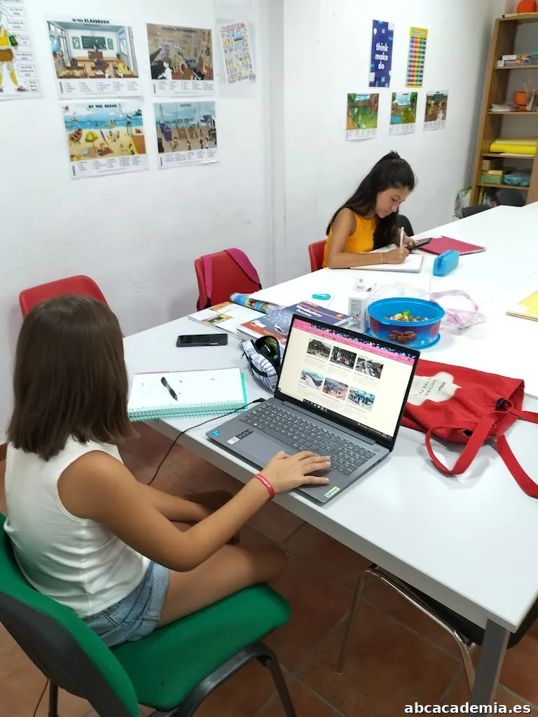 Alhaurin English Academy