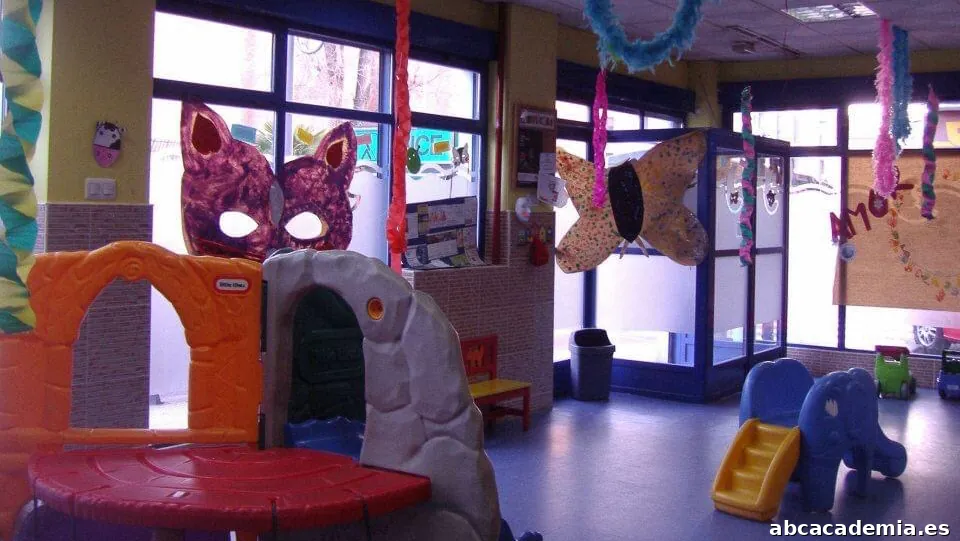 Centro Privado de Educación Infantil Luna Lunera