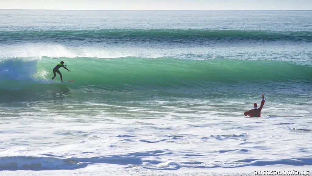AVANCE Surf Training | Escuela de Surf & Skimboard | El Palmar / Caños de Meca