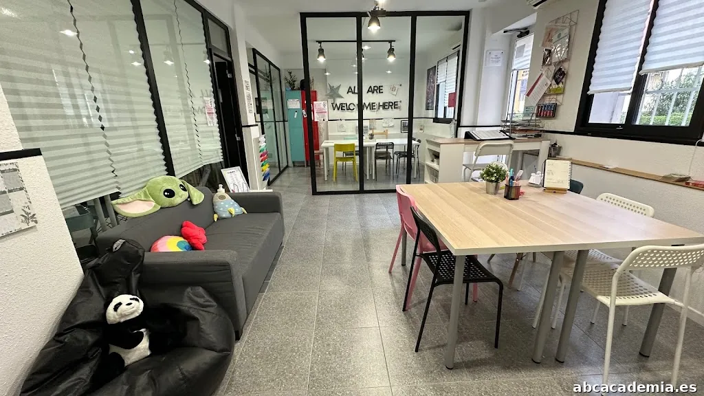 Academia de refuerzo escolar Cogiendo Impulso