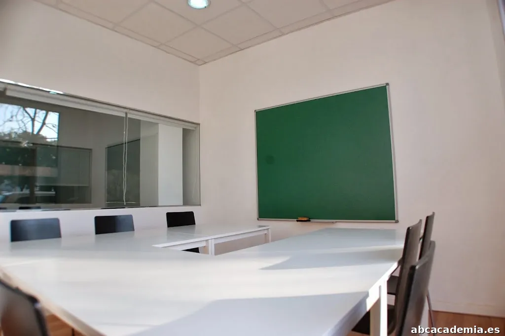 AULA 4. ACADEMIA DE ESTUDIO