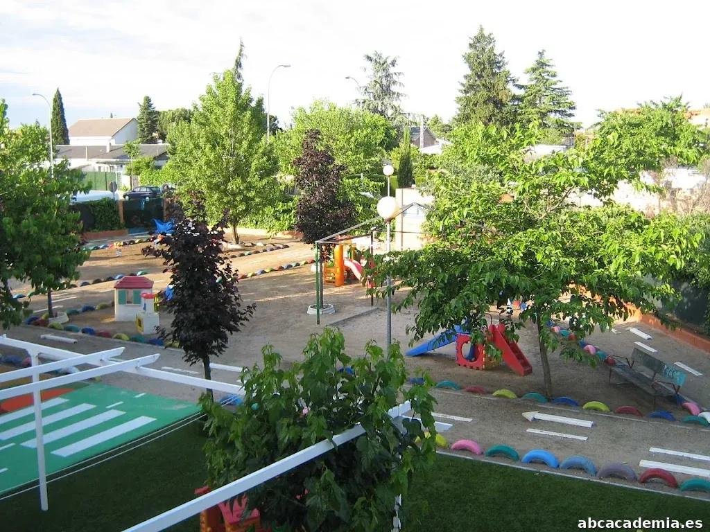 Escuela de Educación Infantil los Arcos