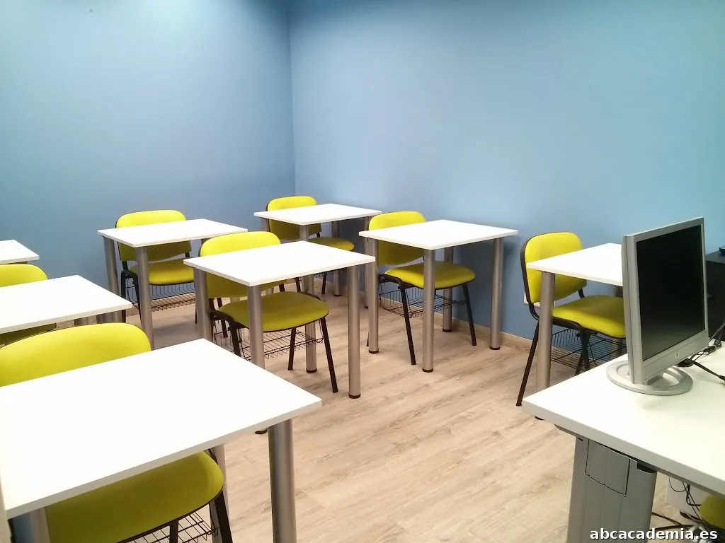 Academia Suma-T Embajadores