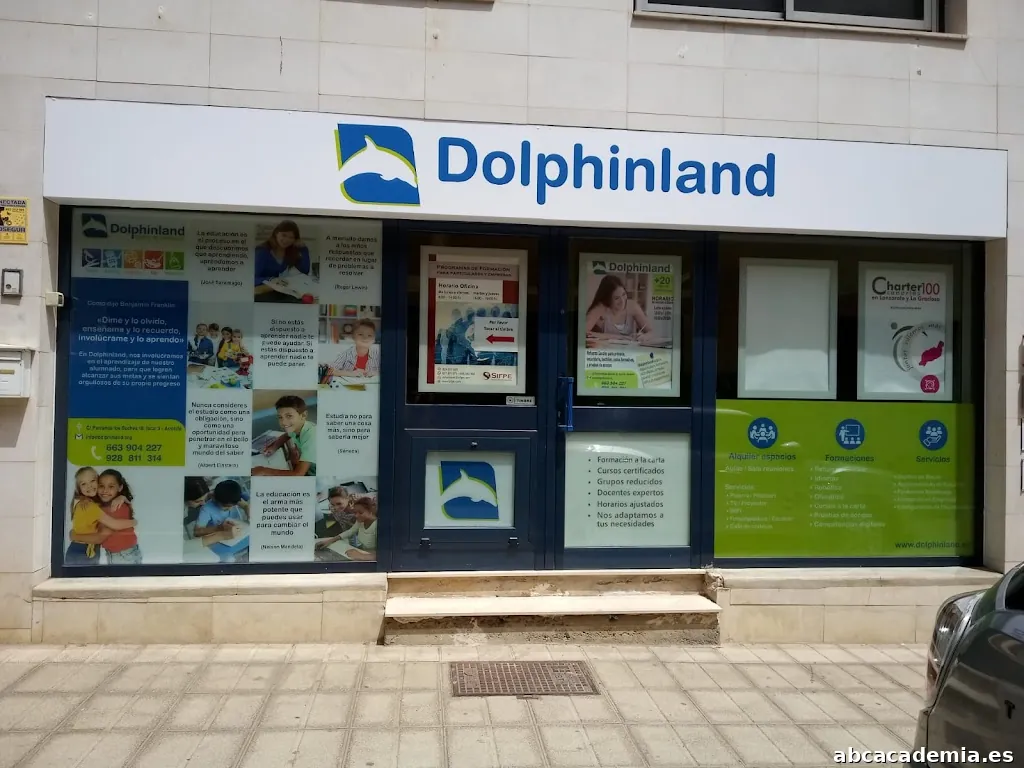 DOLPHINLAND CENTRO DE FORMACIÓN