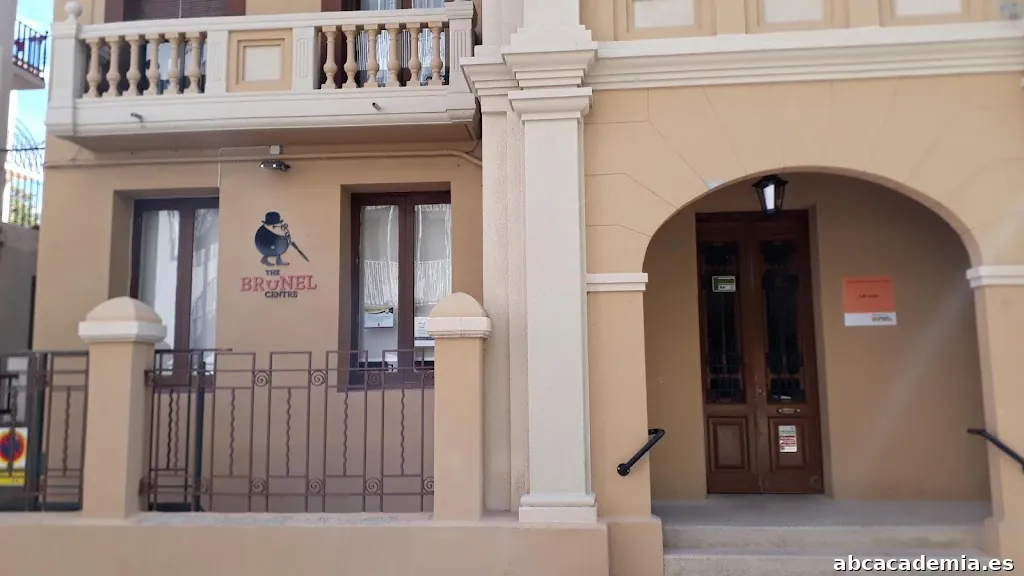 Academia De Inglés The Brunel Centre