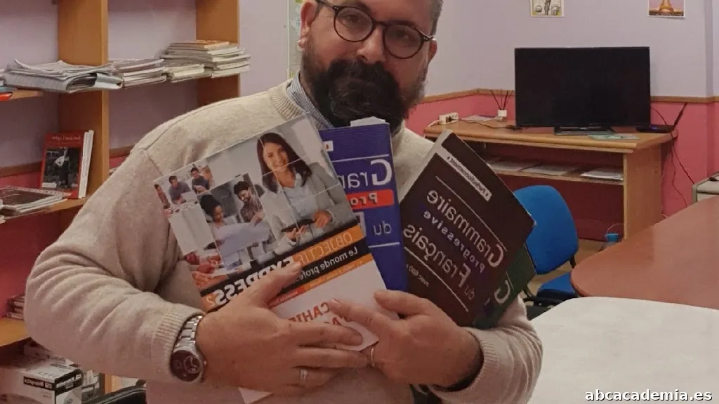 Hiru Prestakuntza Francés Euskera Inglés Castellano Alemán Chino y Italiano en Beasain Academia de idiomas Goierri Gipuzkoa