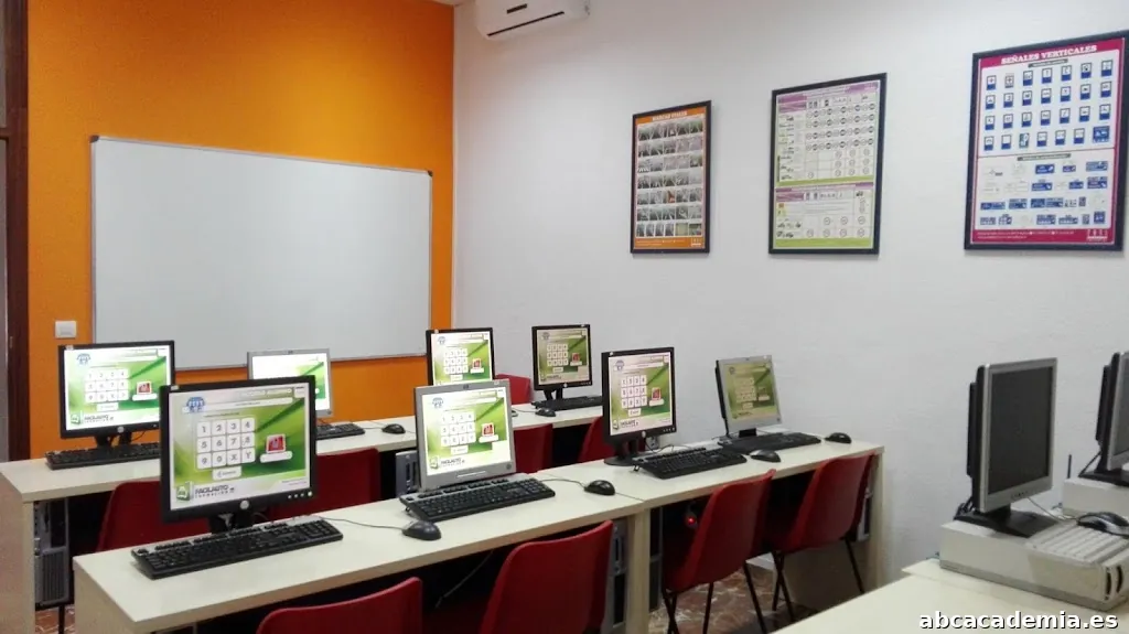 Academia y Autoescuela 959 Huelva