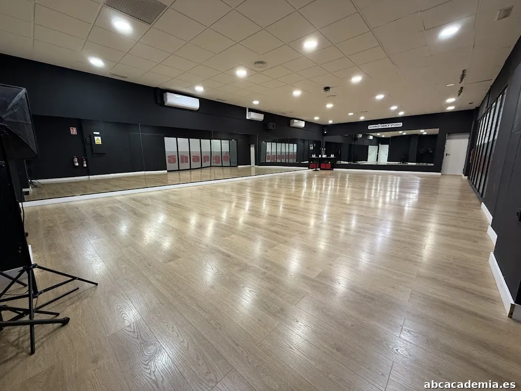 Academia de Baile Shangó