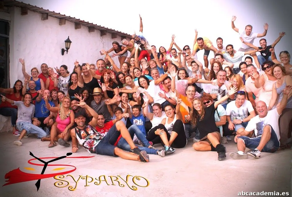 Academia de Baile y Teatro Syparyo