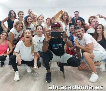 Clases de Salsa y Bachata Torremolinos