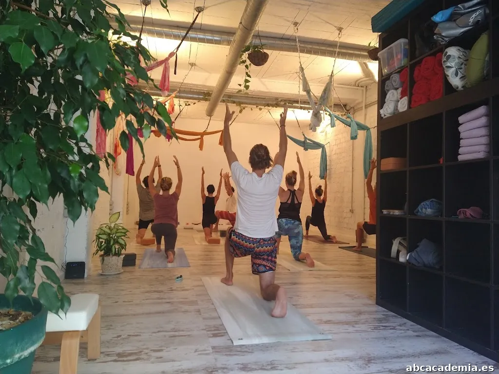 Respira Centro Holístico Tarifa Sala Centro