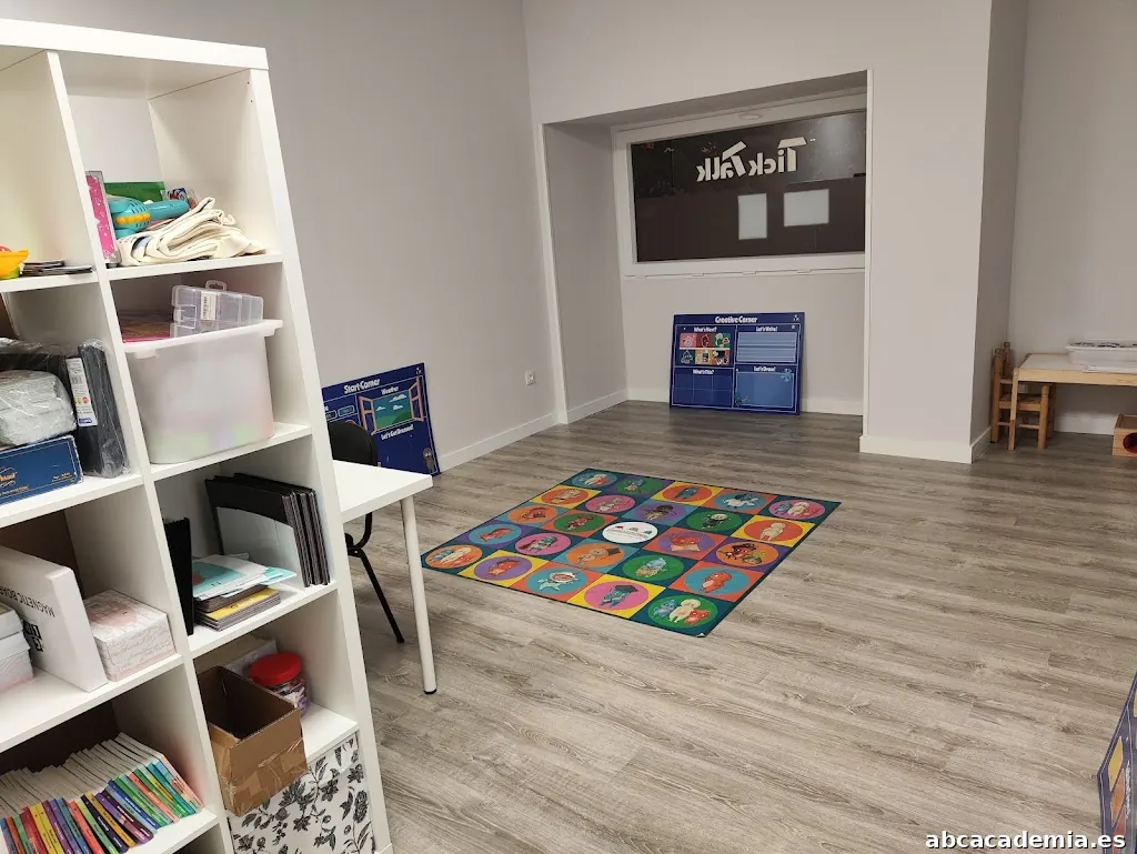 TICK TALK - Inglés para bebés, niños y adultos