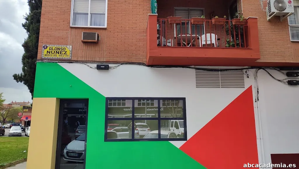 Cambria Language School