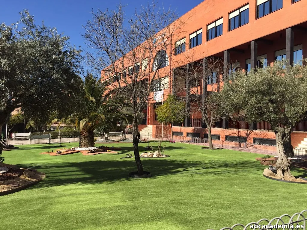 Colegio Los Naranjos