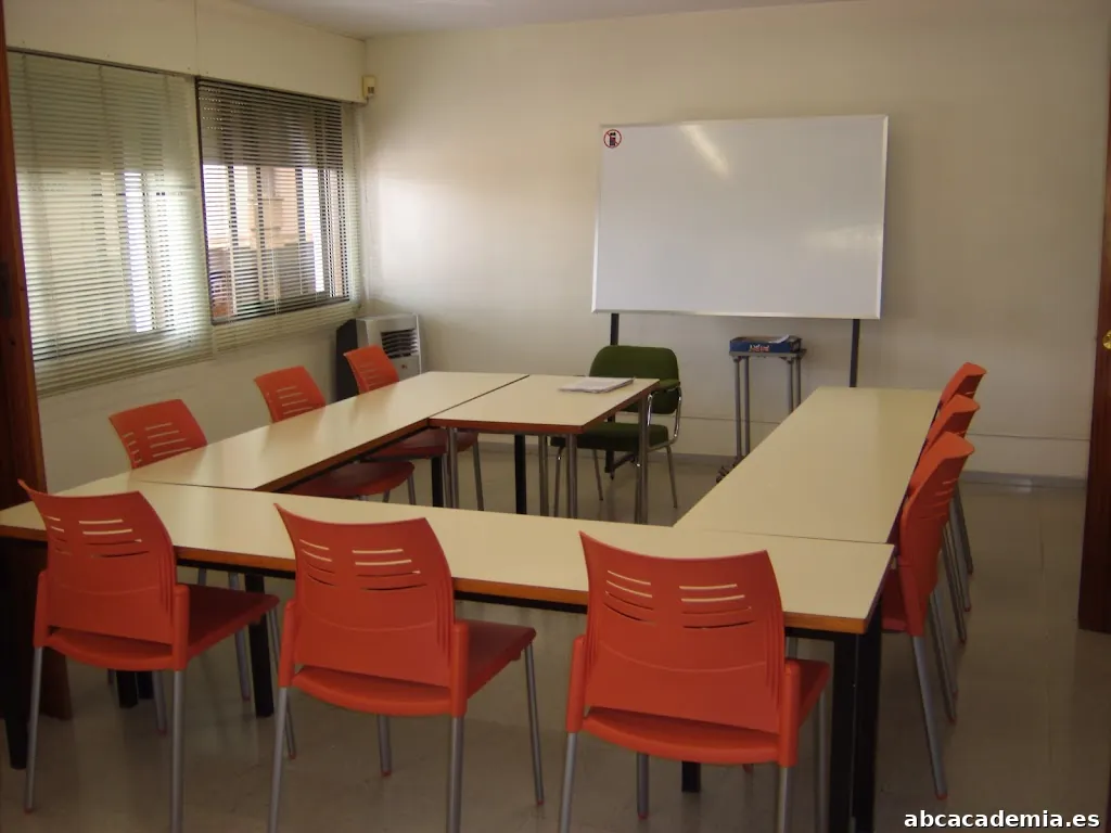 Academia Studi Tecles