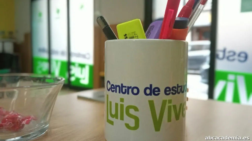 ⭐Centro de Estudios Luis Vives Moncloa