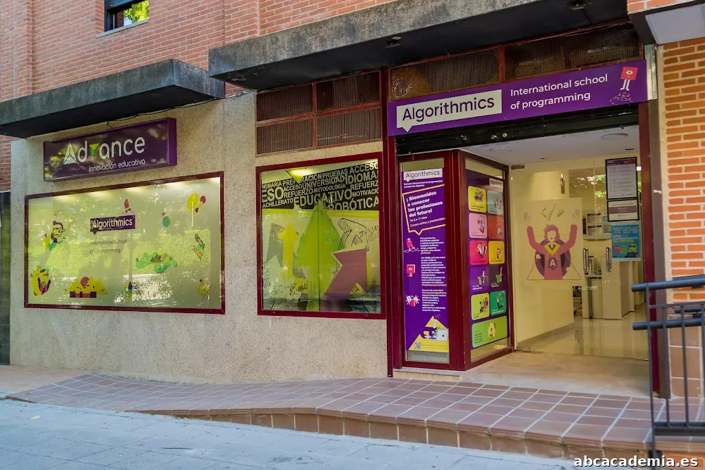 Algorithmics Toledo: Escuela programación para niños/as y jóvenes de 5 a 18 años