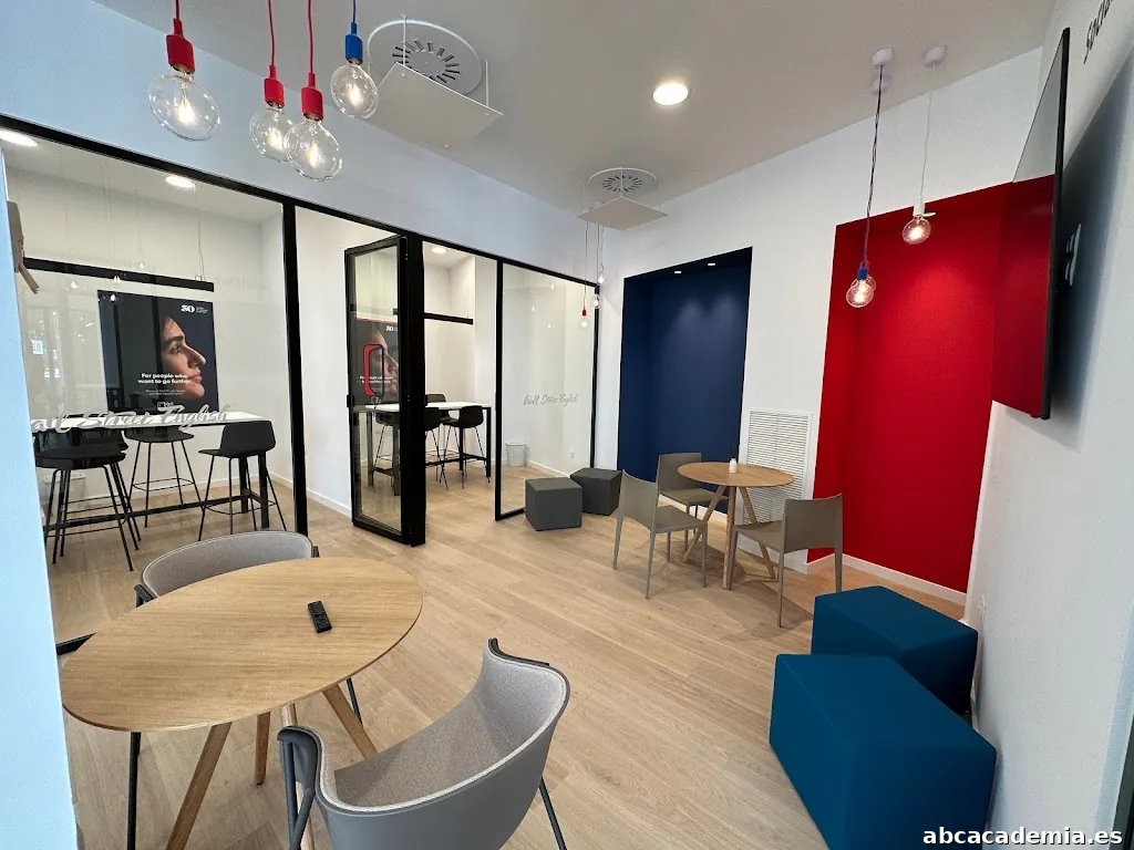 Wall Street English Alicante