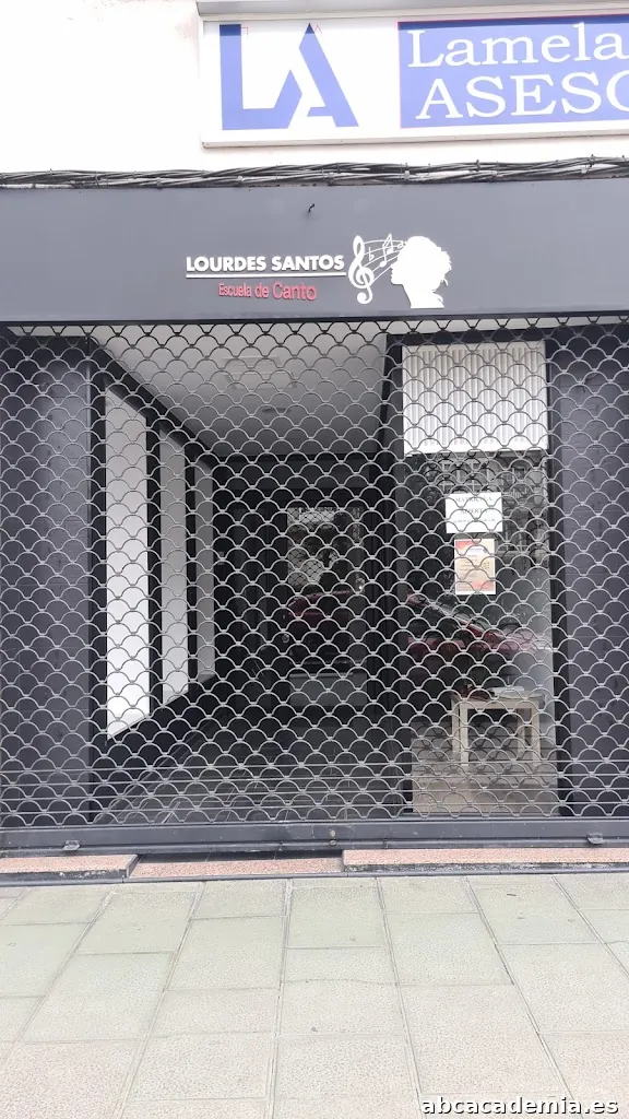 Escuela de Canto Lourdes Santos