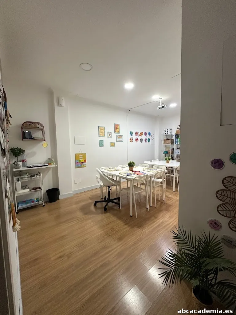 Level Up Language Academy