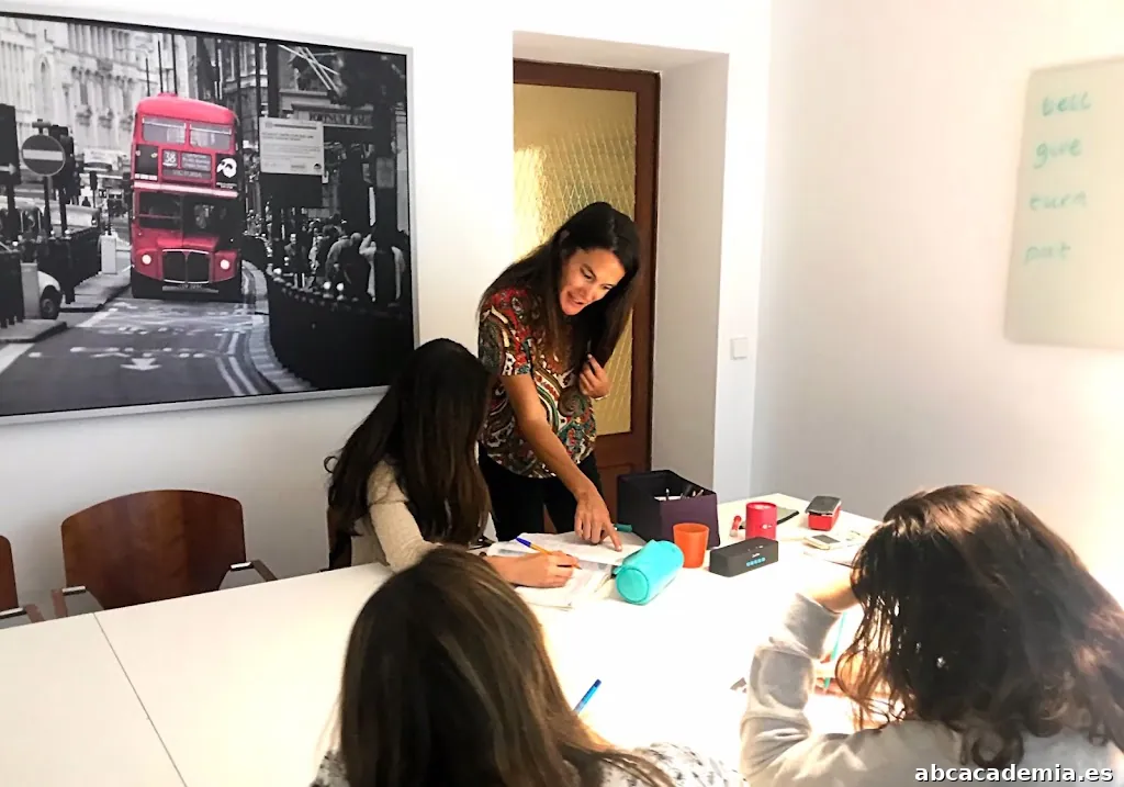 Speakeasy Idiomas - Academias de Idiomas Palma