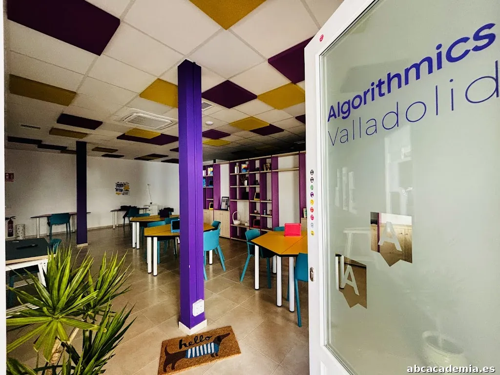 Algorithmics Valladolid. Escuela de programación y proyectos digitales para niños y jóvenes