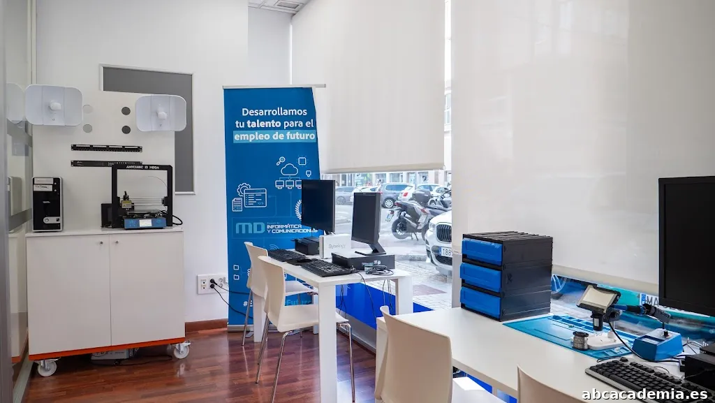 Academia de Cursos Profesionales Davante | Málaga