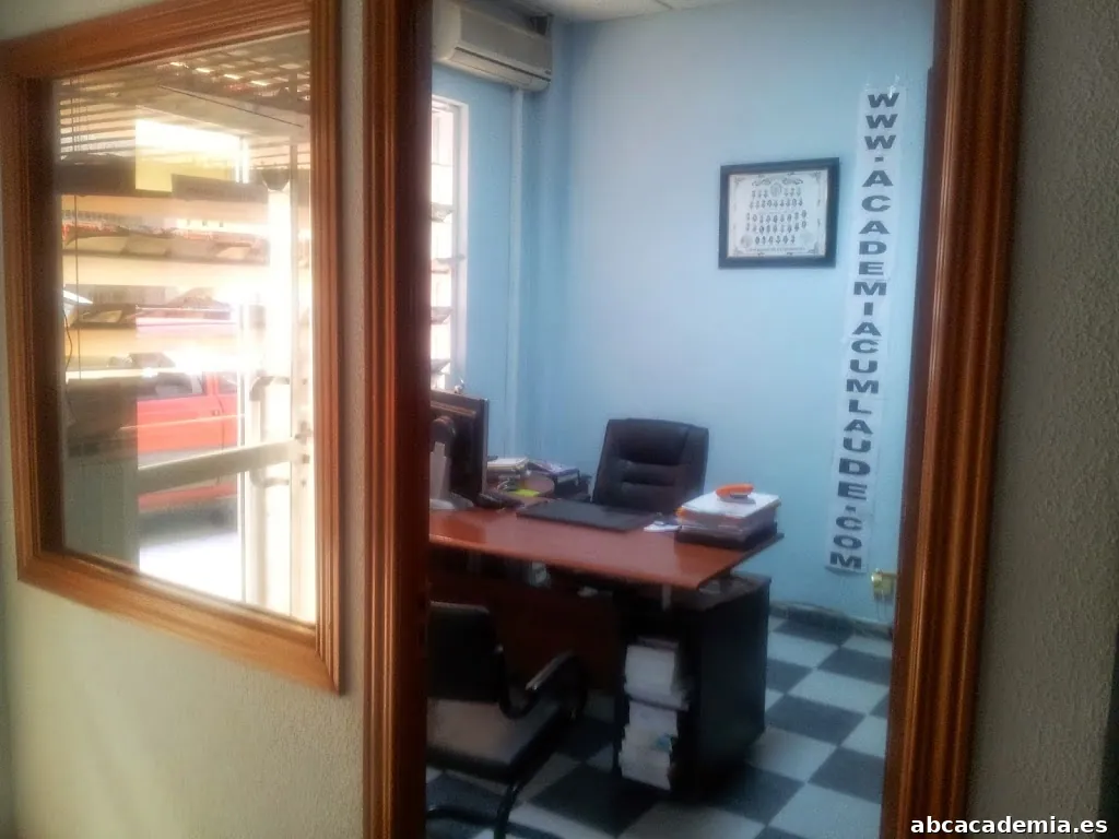 Academias Cum Laude - Oposiciones Badajoz