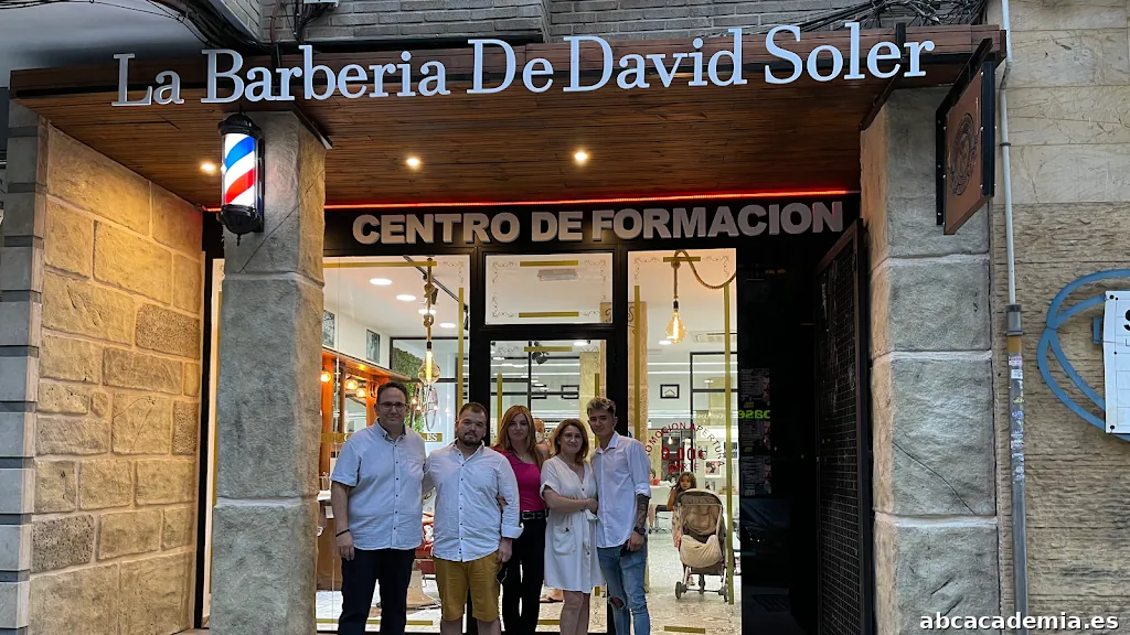 David Soler Educación Formación Profesional | Academia de Barbería & Peluquería Masculina en Cartagena