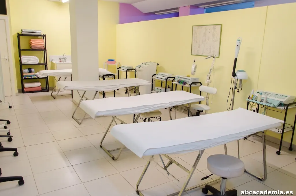 Grupo 7 Instituto de Formación Profesional de Imagen Personal