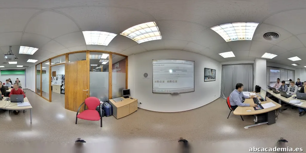 Escuela de Marketing, Diseño, Desarrollo Web, Postproducción, Cine y Fotografía Mastermedia