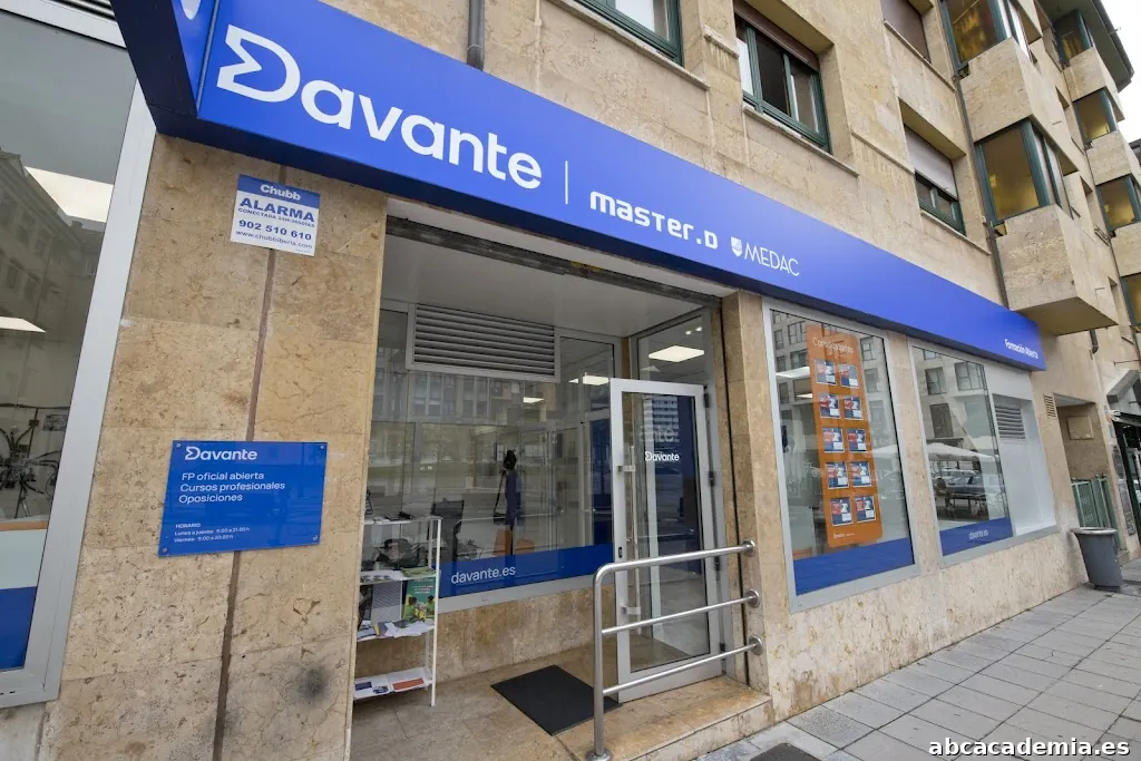 Academia de Oposiciones y Cursos Davante MasterD | Oviedo