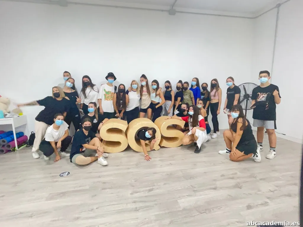 SQS TEAM DANCE SCHOOL